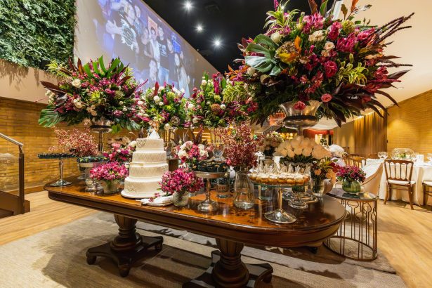 table decoration for a wedding